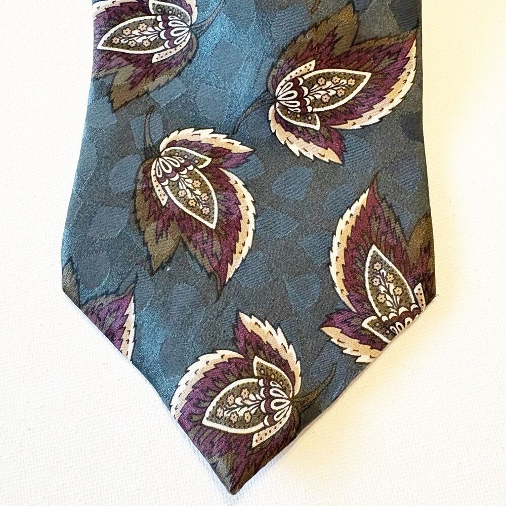 Pure Silk By Wembley Mens Tie Green Maroon Floral Leaves